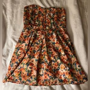 Floral strapless mini dress